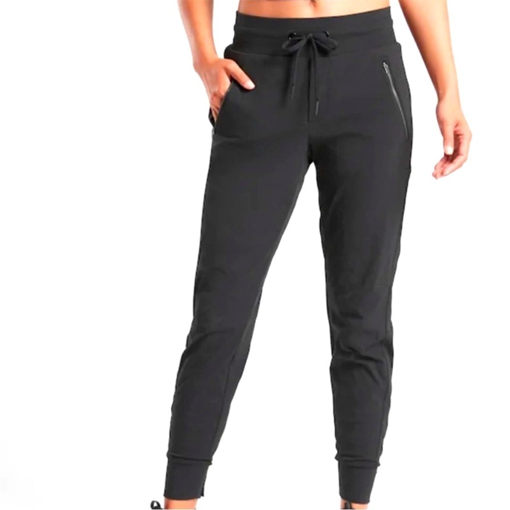 Athleta Trekkie North Jogger Black Size 8